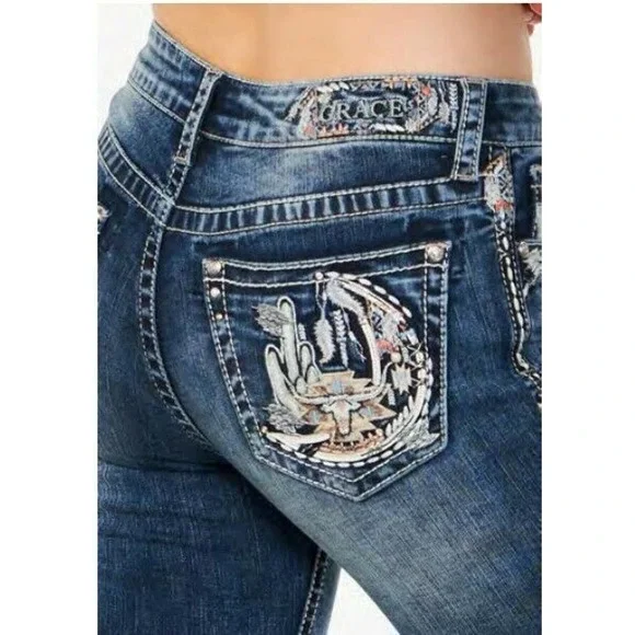 Grace In LA Women's Western Moon Night Embroidered Pockets Bootcut Stretch Jeans - Picture 1 of 3